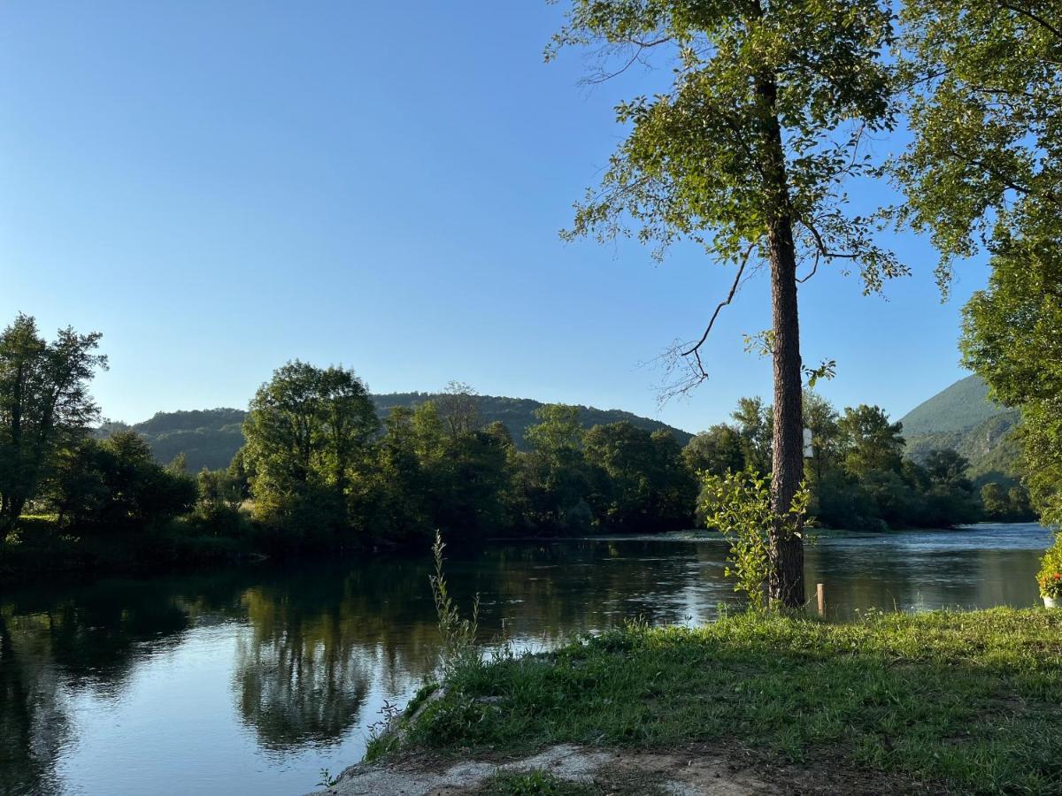 Vikendica Krupa Na Vrbasu Villa Banja Luka Exteriör bild