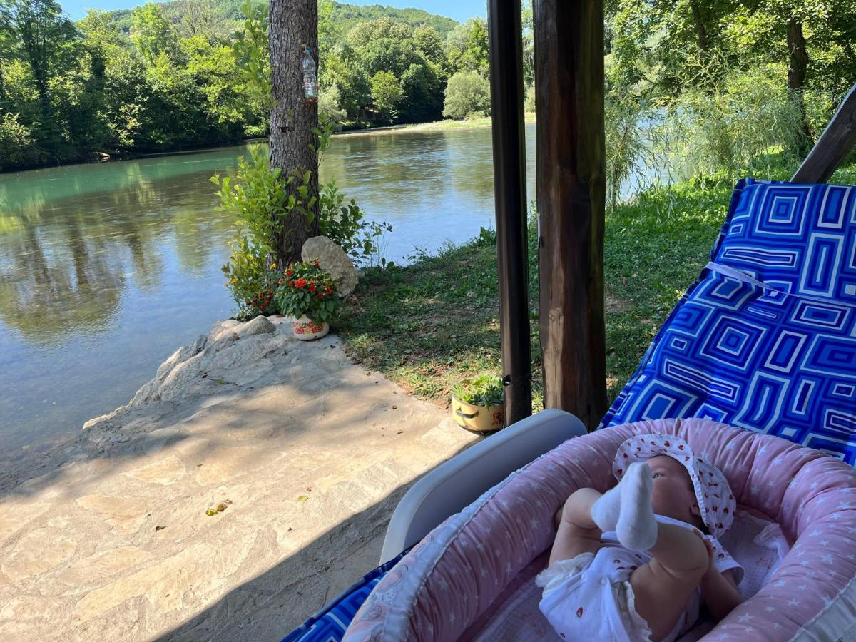 Vikendica Krupa Na Vrbasu Villa Banja Luka Exteriör bild